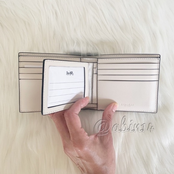 NWT Special Limited Edition Coach 3 in 1 Leather Wallet with Coach Motif - Picture 4 of 13